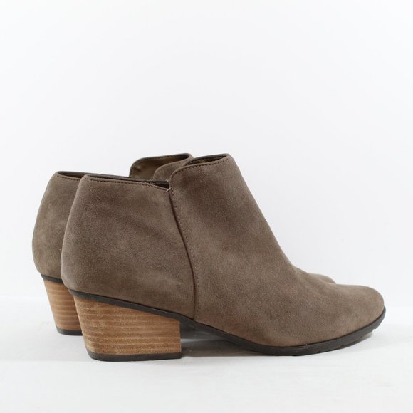 Blondo Women's Villa Waterproof Suede Ankle Bootie - Mushroom/Taupe 14M - Picture 2 of 6